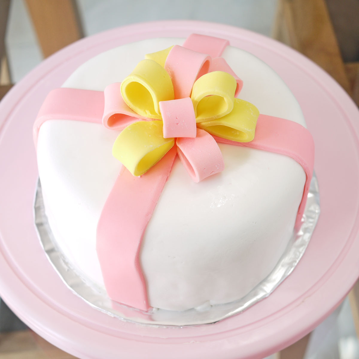 Easy Cake Decorating Tutorial For Beginners | Wonderful Birthday Cake  Decorating Ideas - YouTube